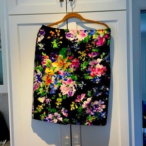 Ralph Lauren navy floral side zip skirt. Size 10